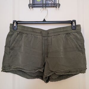 LOFT Dark Olive Women's Cargo Shorts